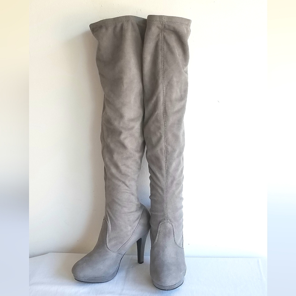 Knee High Platform Sock Boots By Report Gem